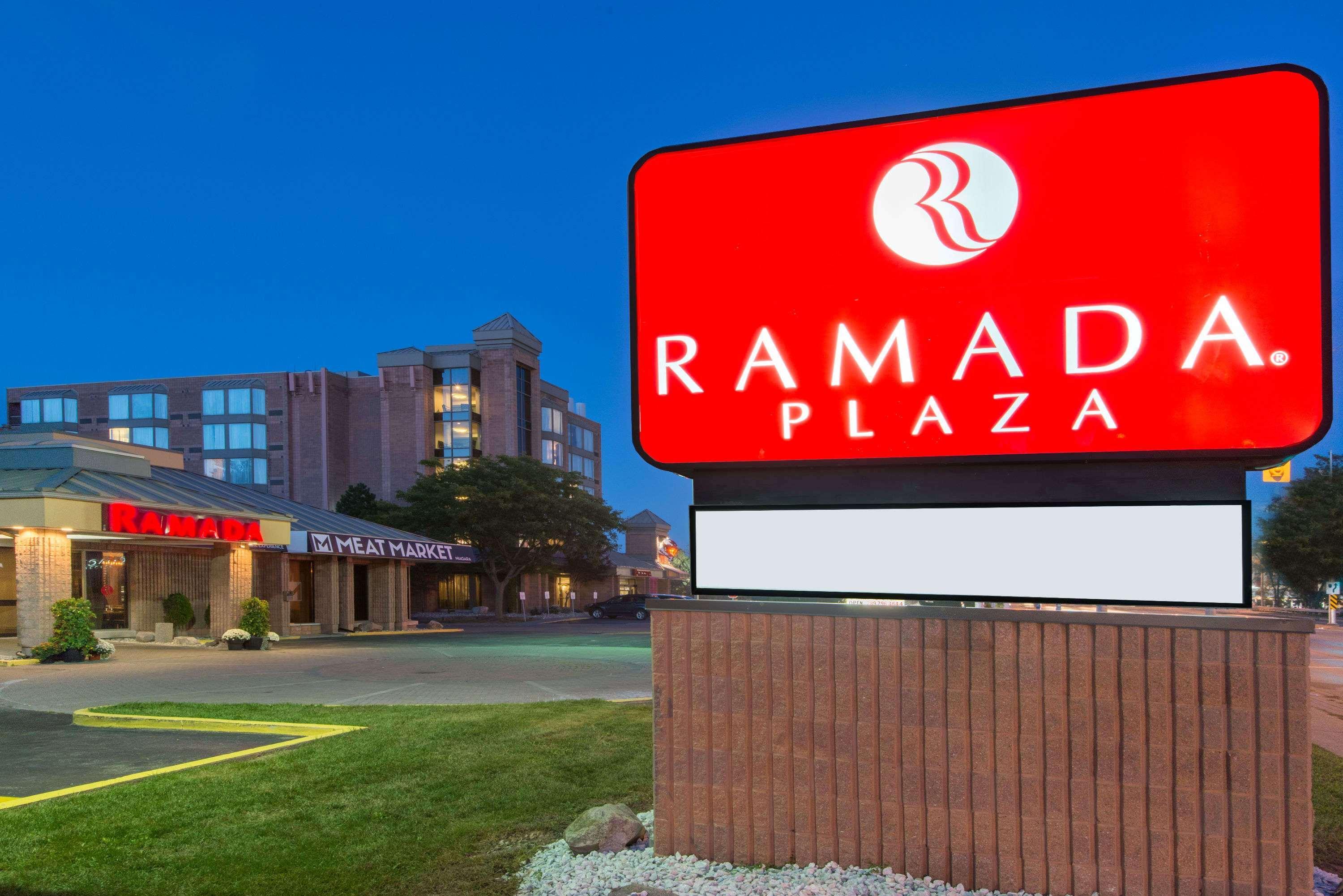 Ramada Plaza by Wyndham Niagara Falls Hotel Bagian luar foto